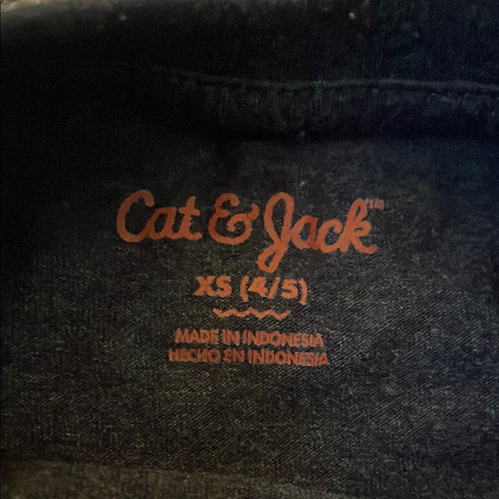 Cat & Jack Charcoal Shirt with Green Camo Sleeves - Picture 6 of 6